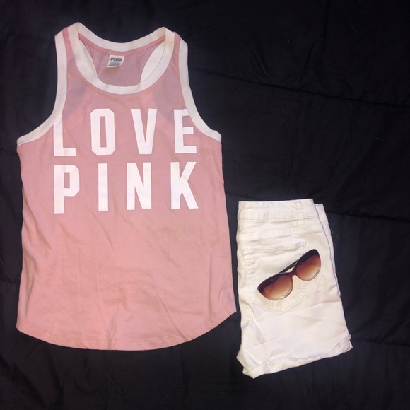 🌺Pink VS tank top🌺 - Picture 6 of 6